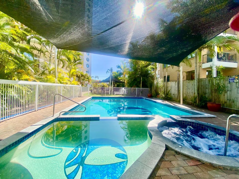 Charming Burleigh Studio Apartment in Gold Coast