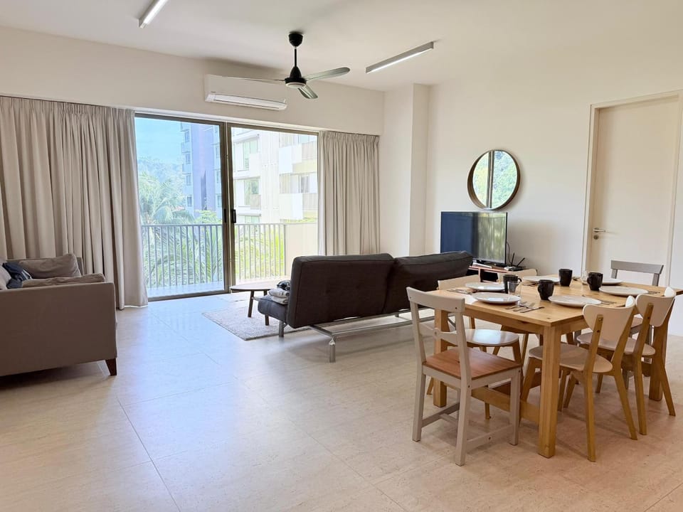 By The Sea Cozy Beachfront Home Side Seaview333A Apartment in Penang