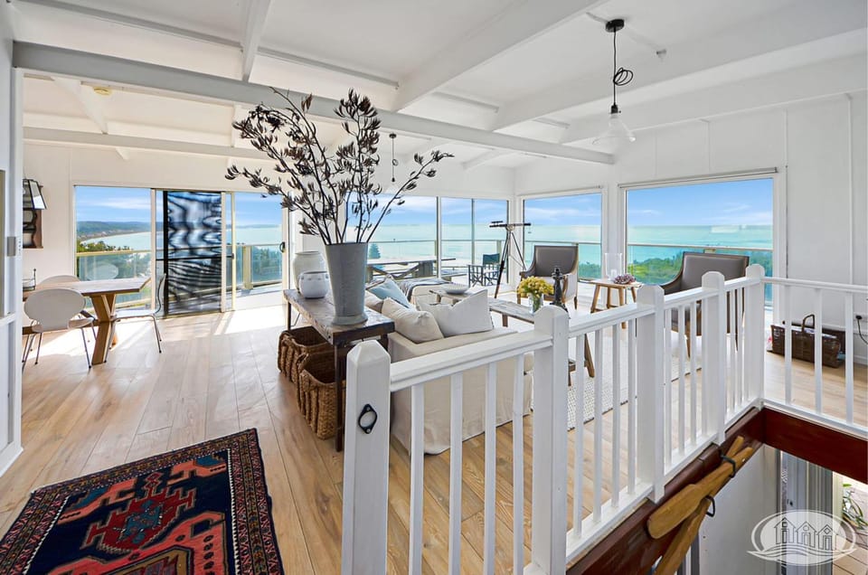 Living room, Sea view