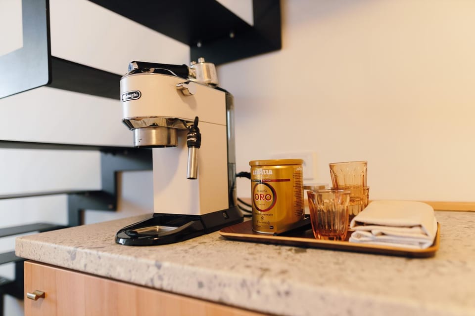 Coffee/tea facilities, Kitchen or kitchenette