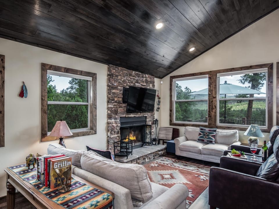 TV and multimedia, Living room, Mountain view, fireplace, furniture