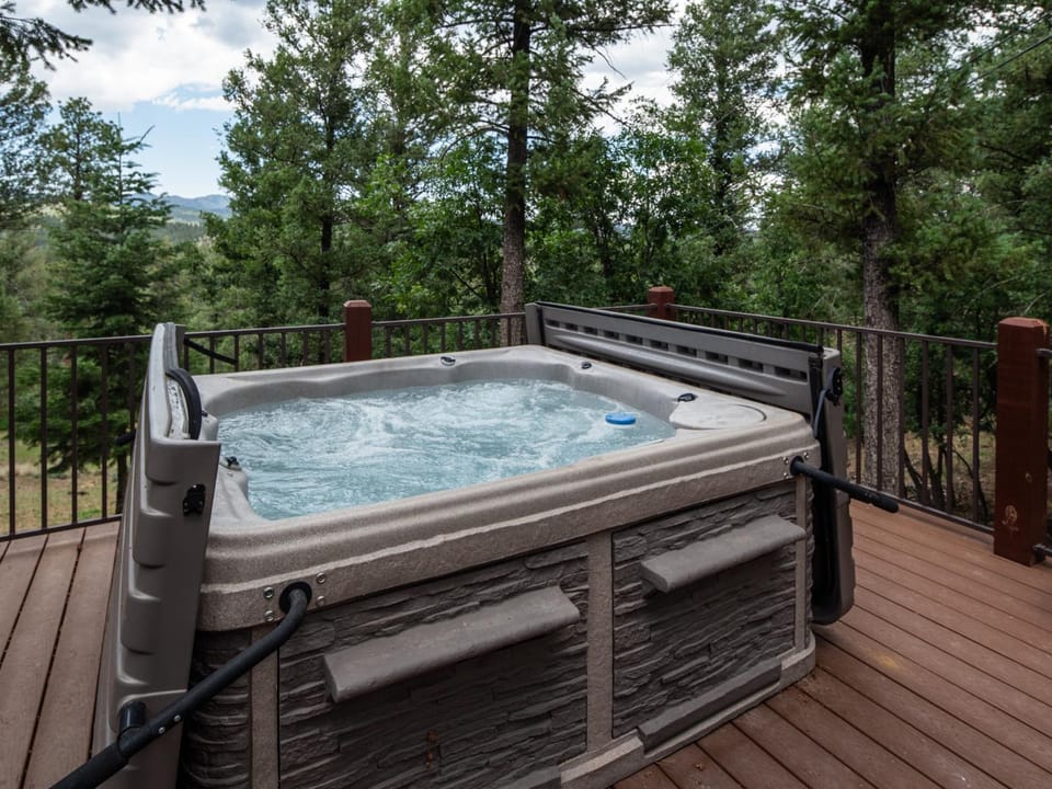 Natural landscape, Hot Tub, Balcony/Terrace, Mountain view