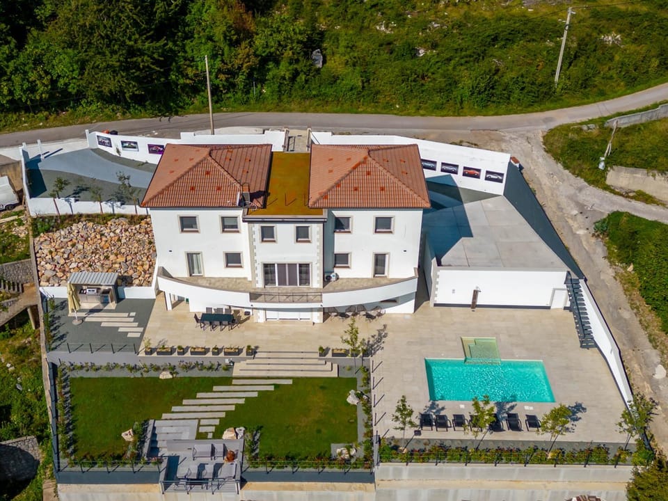 Luxury Villa Carrera with Private Pool - Opatija Area Villa in Primorje-Gorski Kotar County