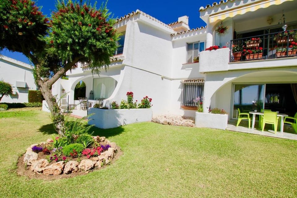 Property building, Garden, Garden, Garden view