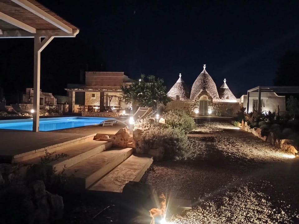 Trullo del Sol Country House in Province of Taranto