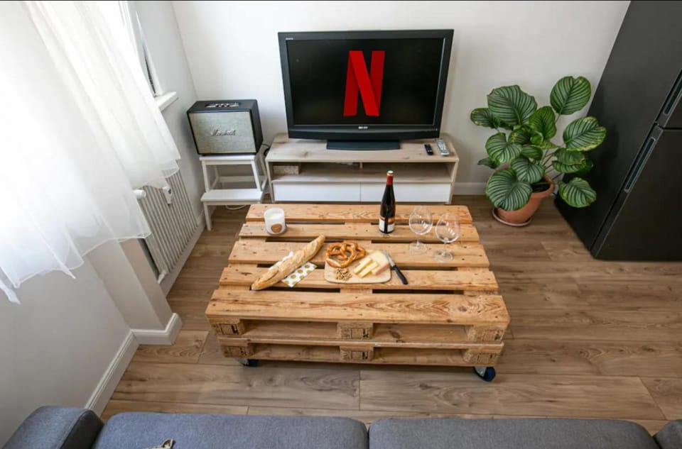 Communal lounge/ TV room, Living room, Lounge or bar, Seating area