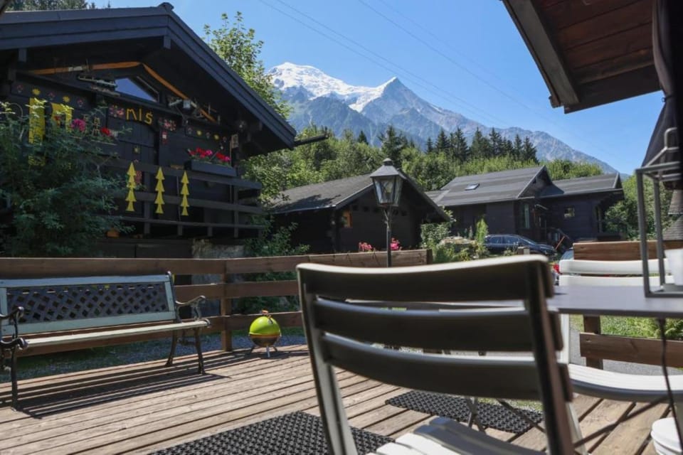 Balcony/Terrace, Mountain view