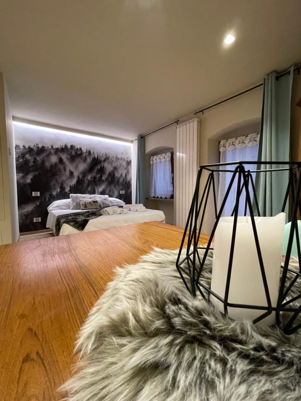 Bed, Photo of the whole room