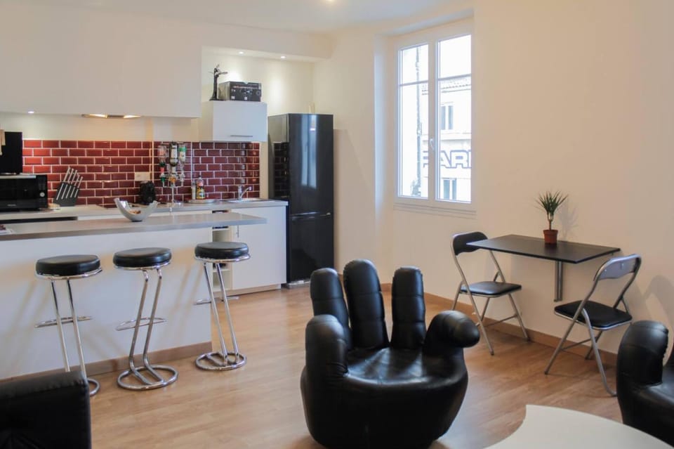 Charmant appartement sur le vieux port Apartment in Marseille