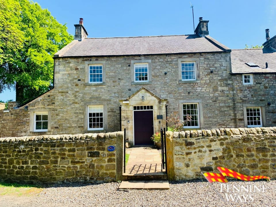 Bridge End House - Pet Friendly House in England