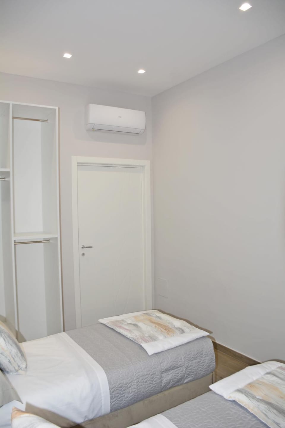 Photo of the whole room, Bedroom, air conditioner