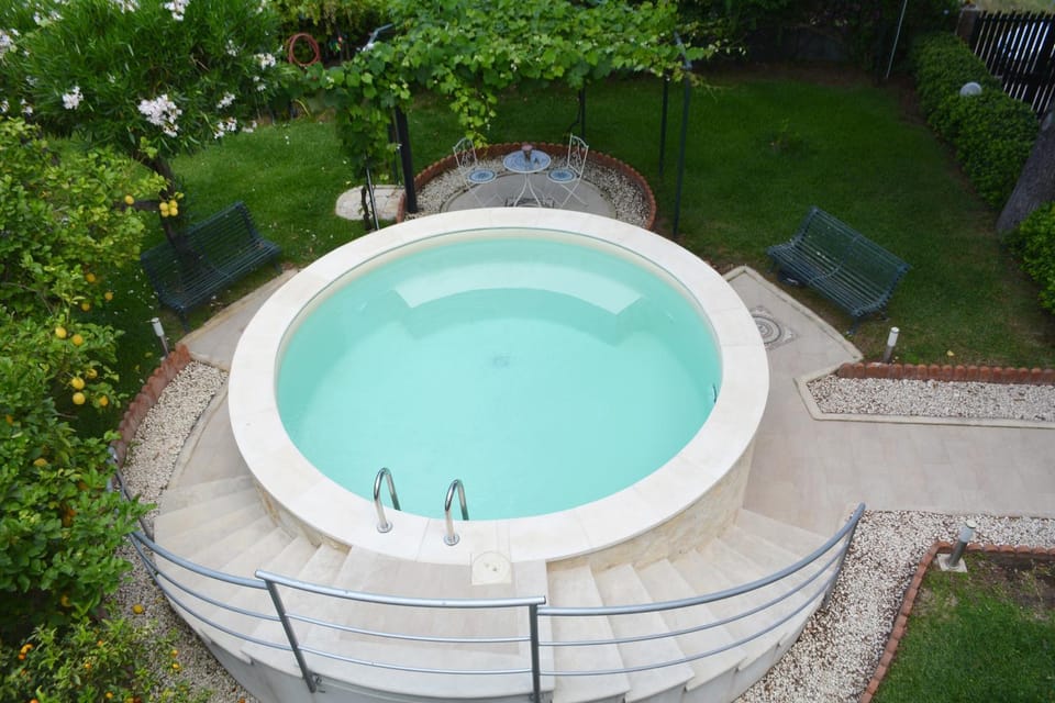 Garden view, Pool view, Swimming pool
