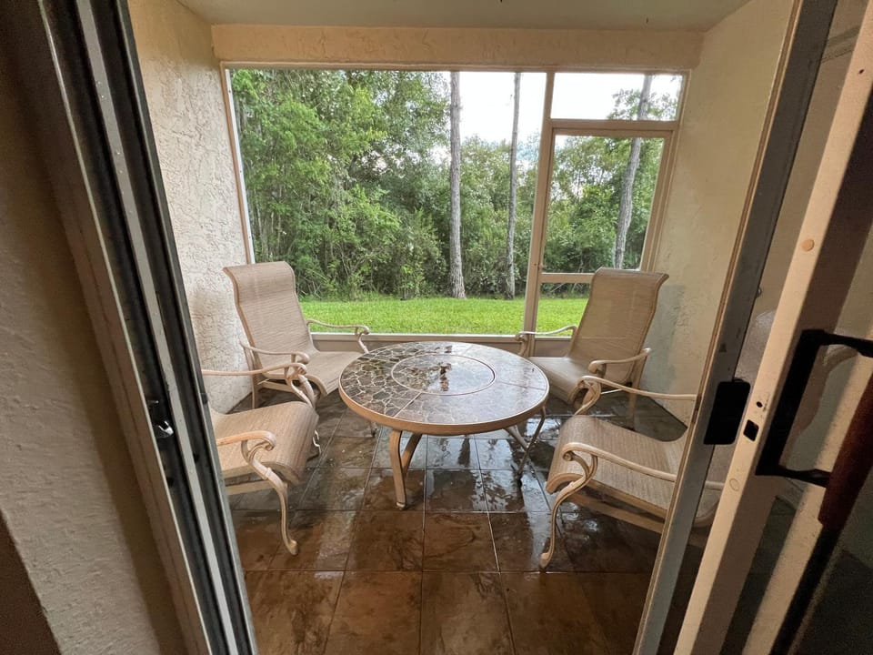 Day, Garden, Garden, View (from property/room), Balcony/Terrace, Balcony/Terrace, Seating area, Dining area, Garden view