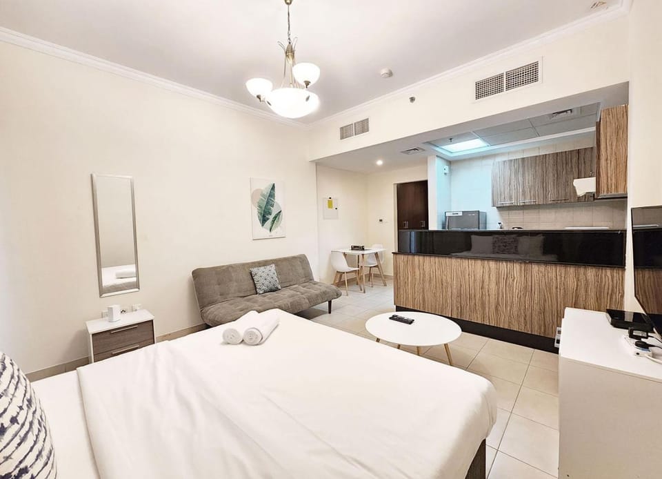 Bed, Kitchen or kitchenette, Photo of the whole room