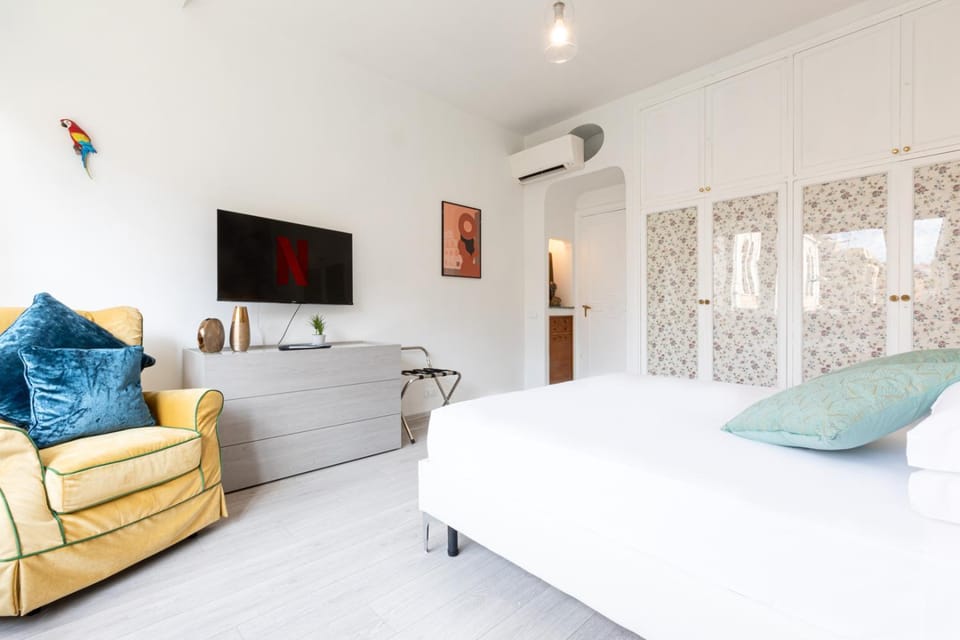 TV and multimedia, Bedroom
