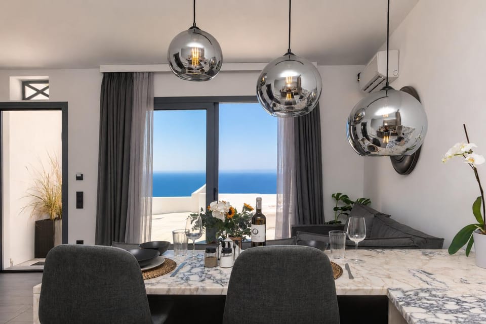Natural landscape, Seating area, Dining area, Sea view