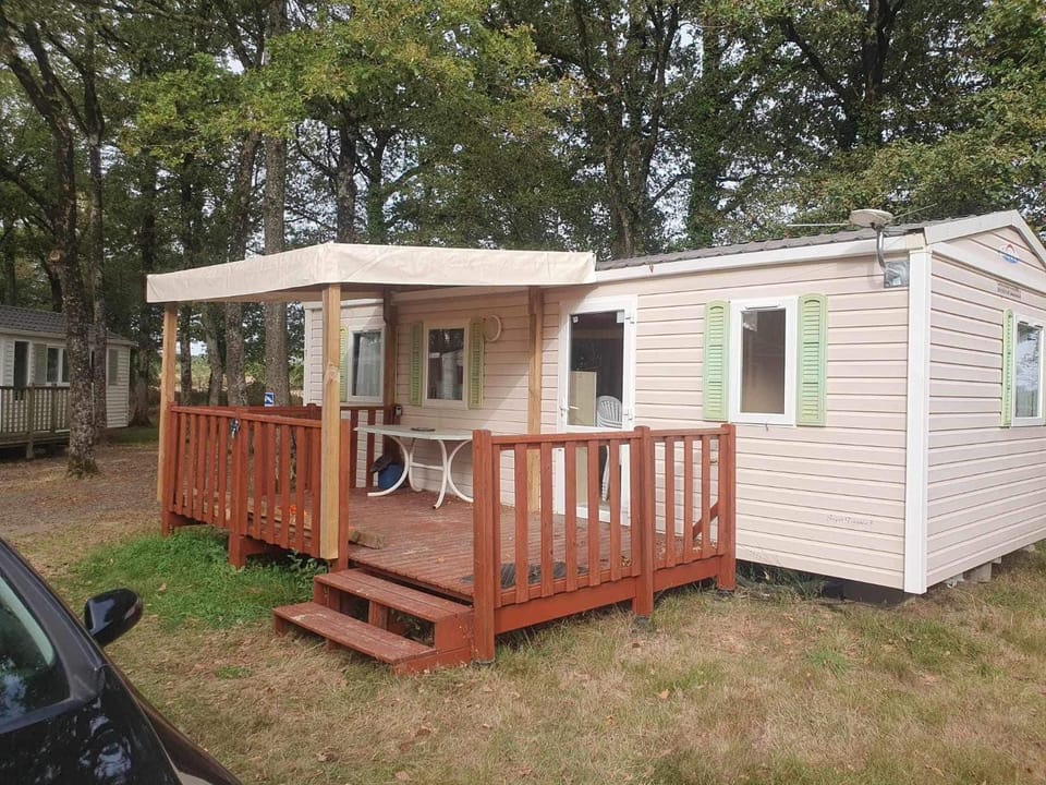 Camping Tohapi Coeur de Vendée Campground/ 
RV Resort in Pays de la Loire