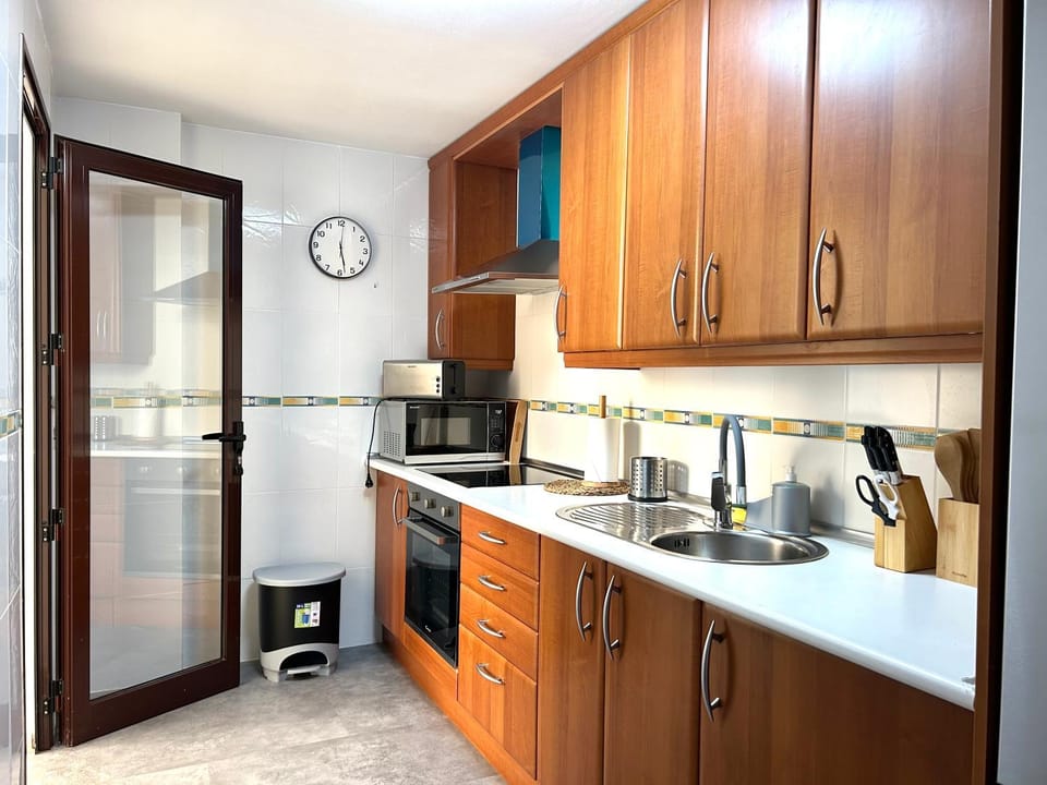 minibar, oven, pet friendly, toaster