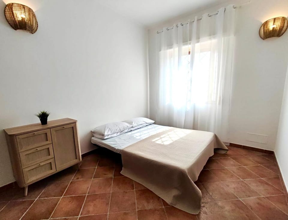 Facade/entrance, Living room