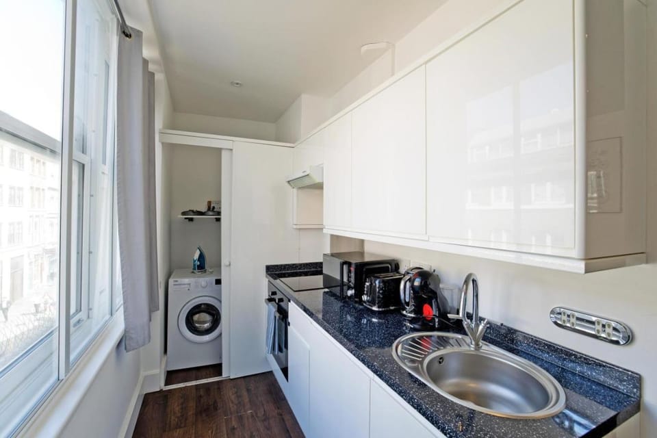 Imperial London Square Mile Apartments Apartment in London
