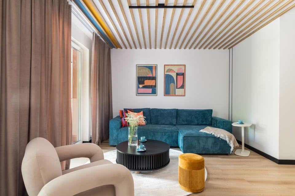 Communal lounge/ TV room, Living room