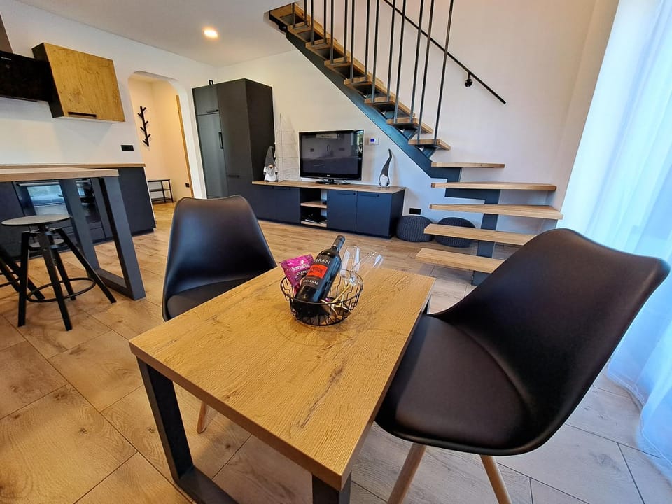 Riverside Apartma 2, Kranjska Gora Apartment in Friuli-Venezia Giulia