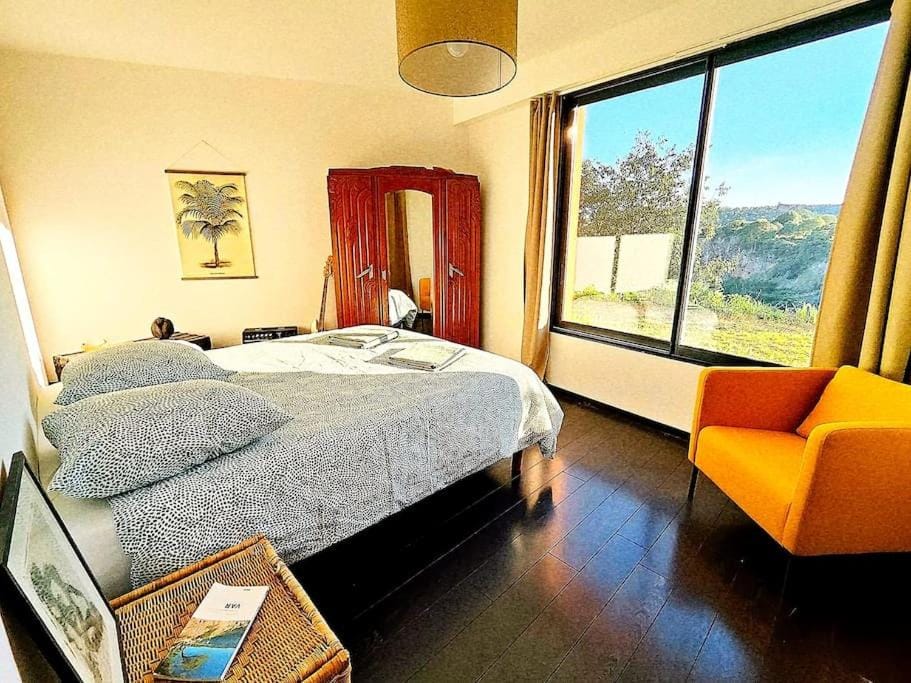 Maison vue sur le village Villa in French Riviera