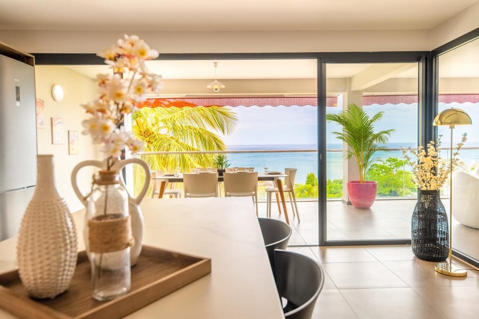 Patio, Dining area, Sea view