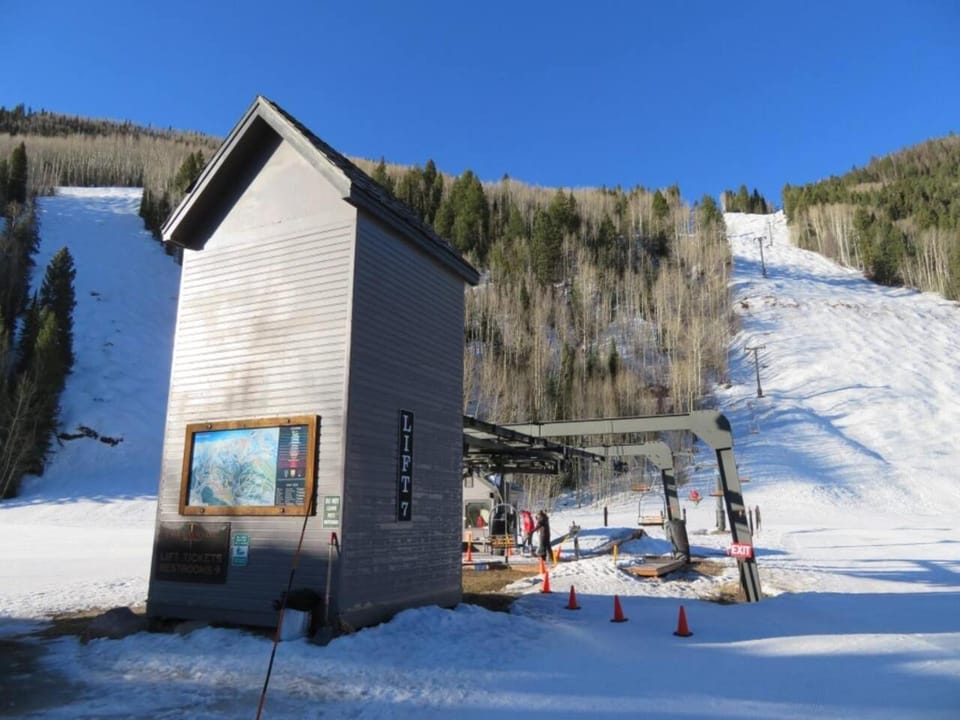 Skiing
