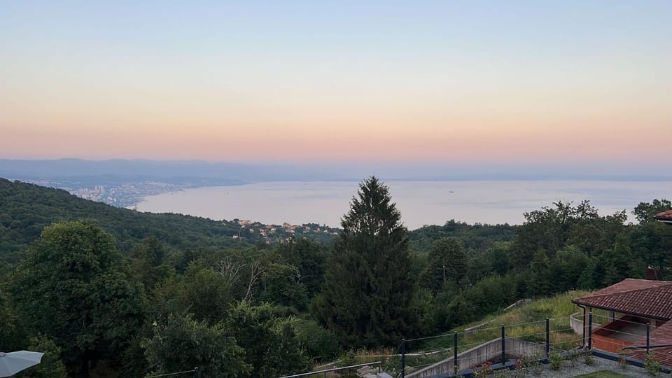 Villa Montana - Apartment Panorama 2 with beautiful sea view near Opatija Apartment in Primorje-Gorski Kotar County