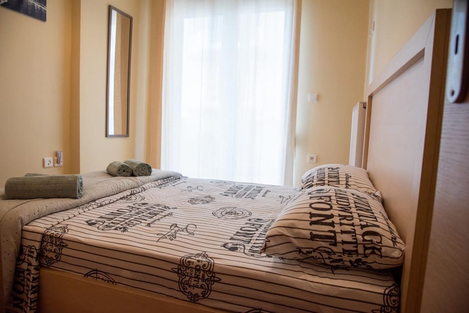 Modern apartment at Nea Artaki Apartment in Euboea