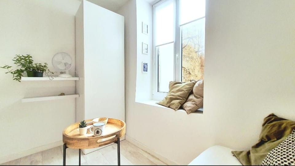 Petit studio très calme proche du centre Apartment in Marseille