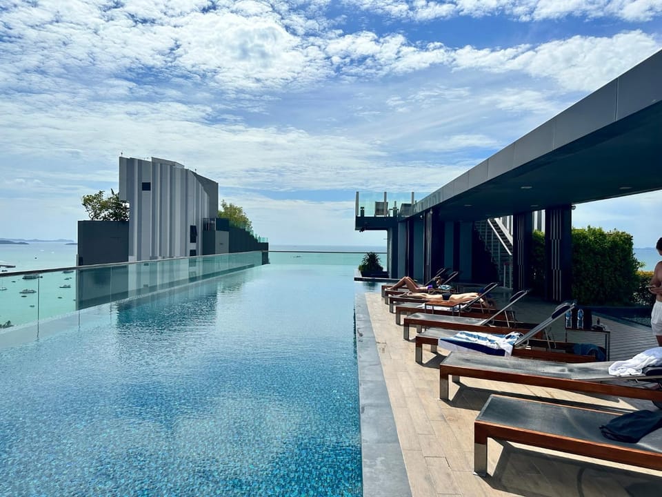 Sea view, Swimming pool