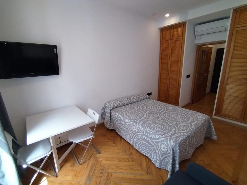 Estudio - Puerta del Sol Apartment in Centro