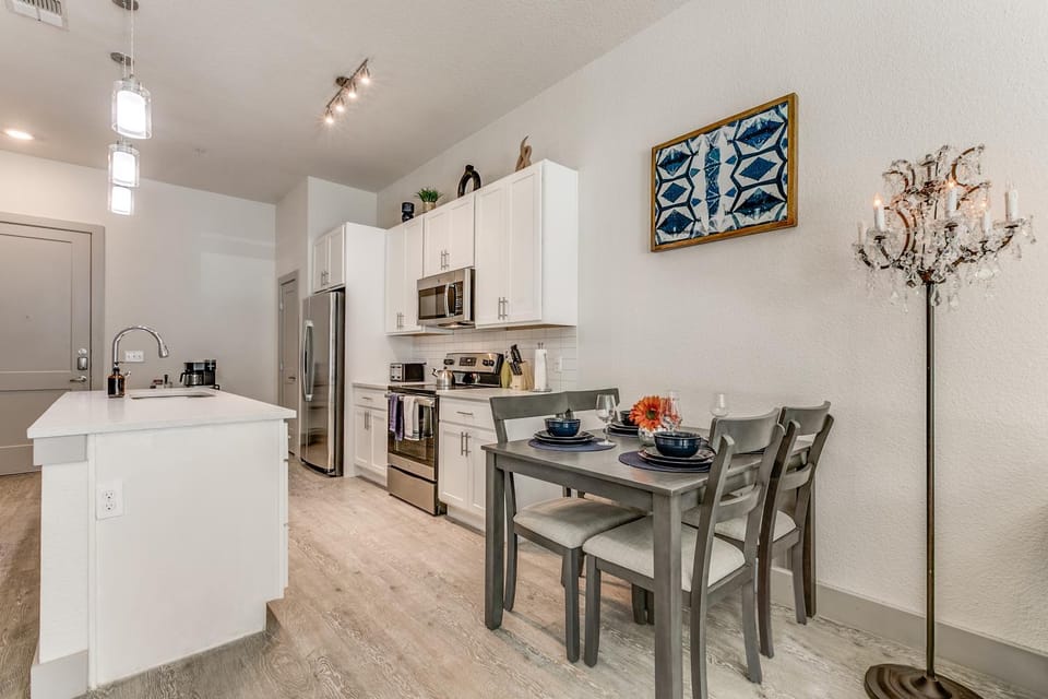 Dining area, Dinner
