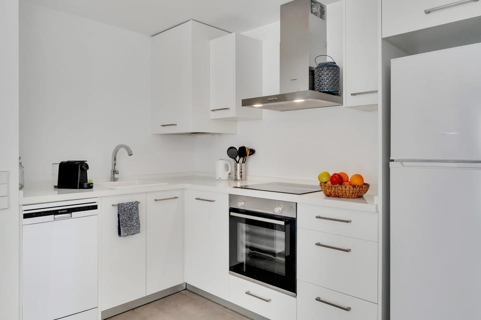 Kitchen or kitchenette, dishwasher, pet friendly, stove