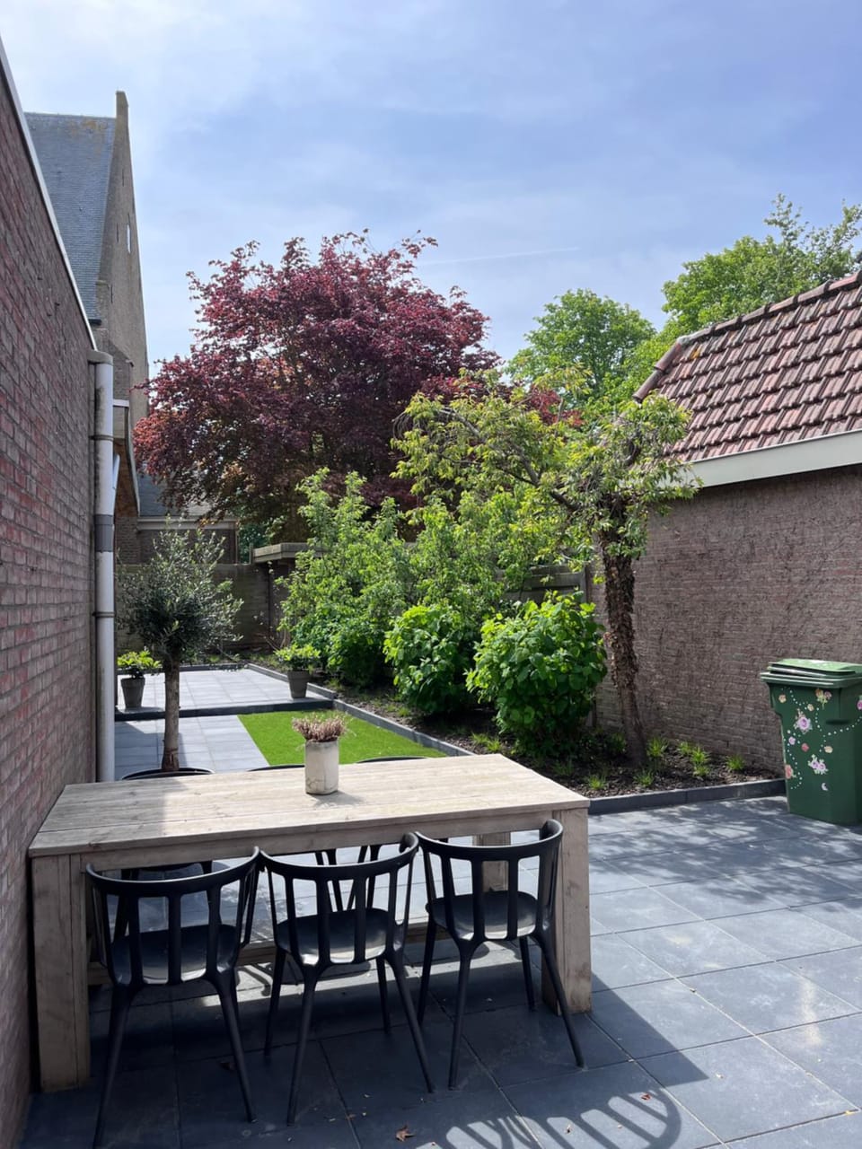 Garden, Dining area, Garden view