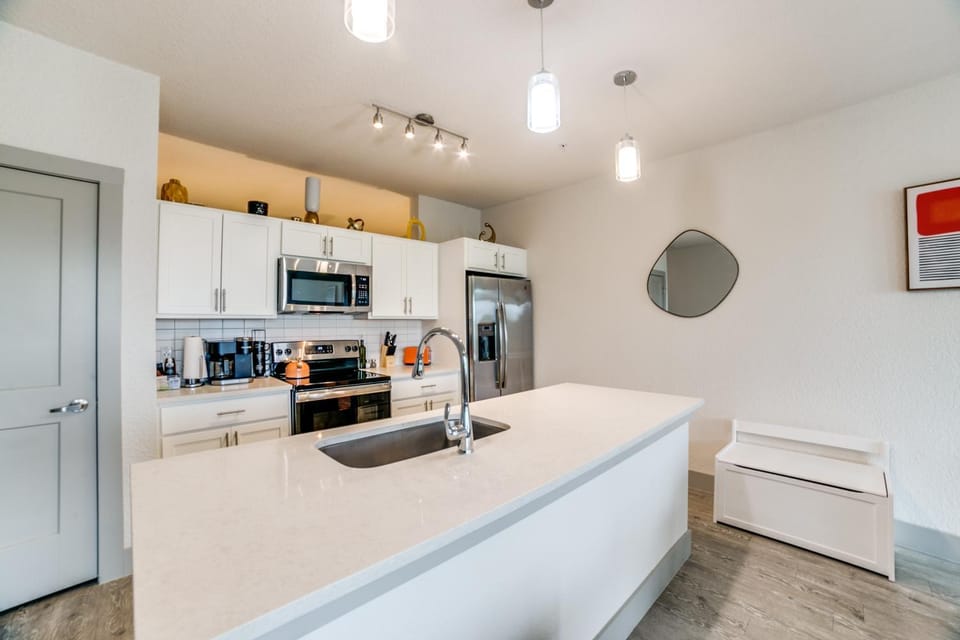 Coffee/tea facilities, Kitchen or kitchenette, kitchen