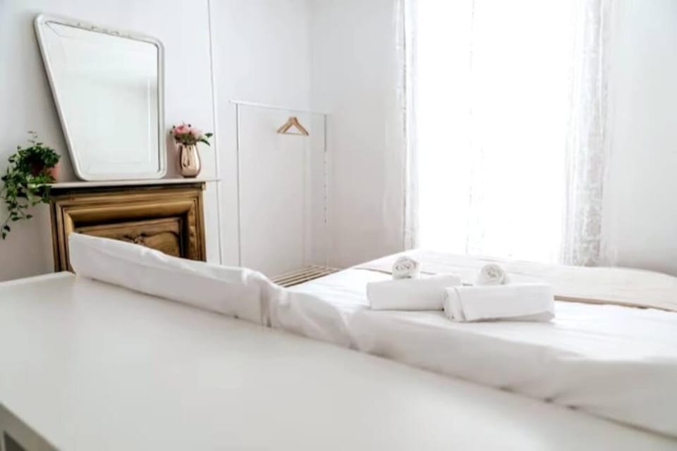 Flat for groups 8 people in Gran Vía-CGRAC4 Apartment in Centro