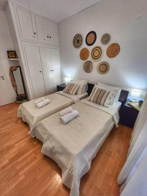 Bed, Photo of the whole room, Bedroom, towels, wardrobe
