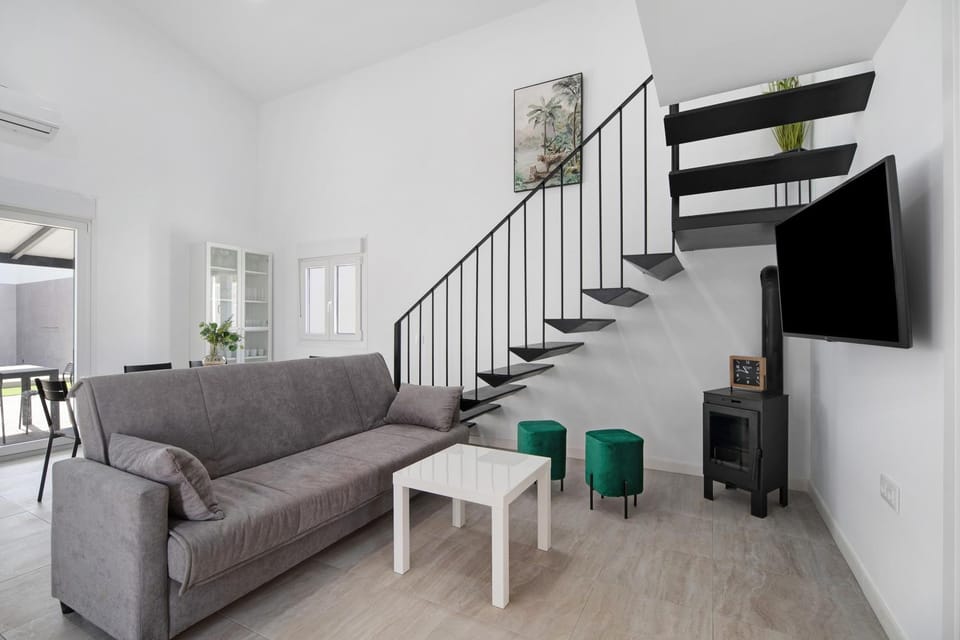 Property building, Living room