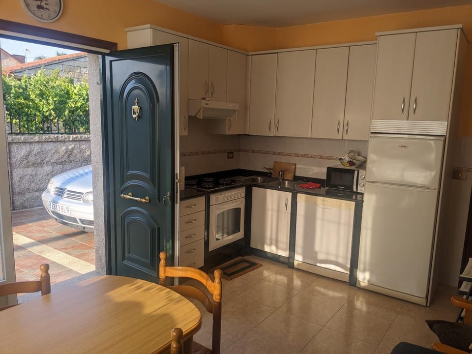 Kitchen or kitchenette, kitchen
