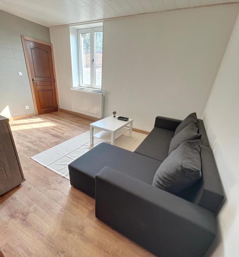 Charbex 1 b Charleroi-airport Apartment in Charleroi