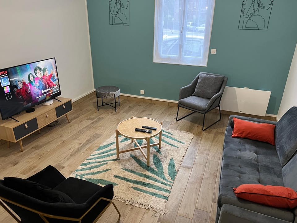 Communal lounge/ TV room, TV and multimedia