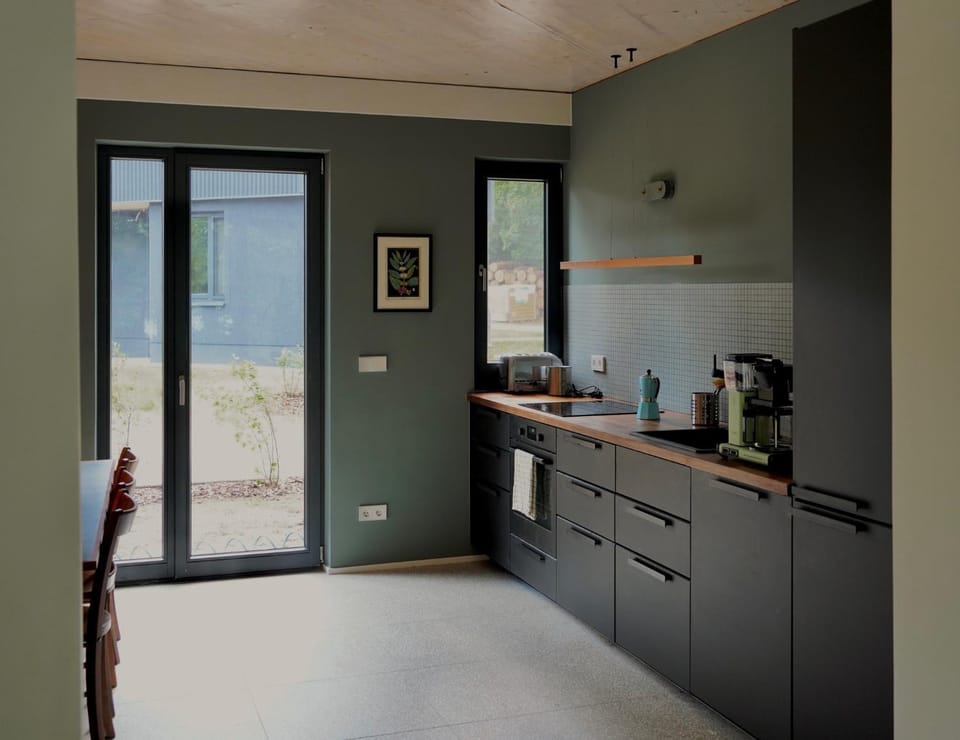 Kitchen or kitchenette, stove