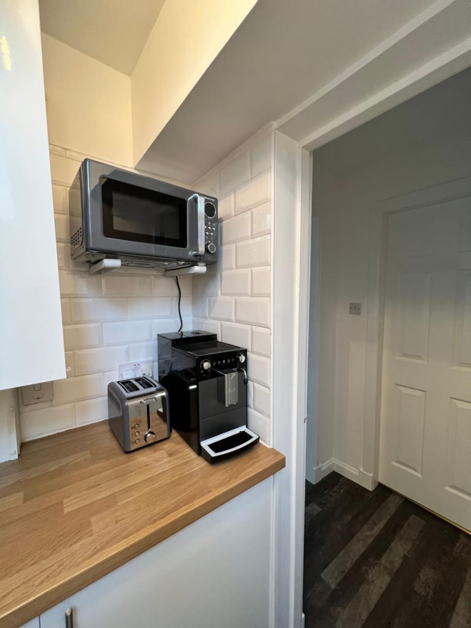 Coffee/tea facilities, Kitchen or kitchenette, minibar, toaster