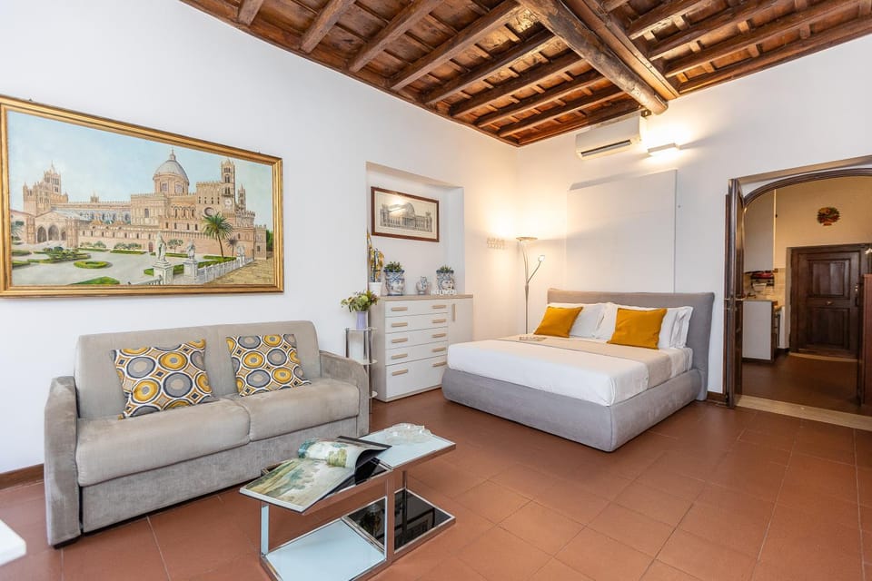 Bed, Living room, Photo of the whole room, Bedroom