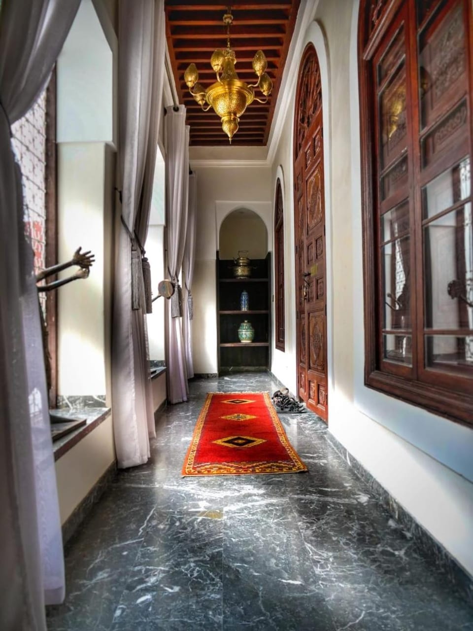 Lobby or reception, Decorative detail