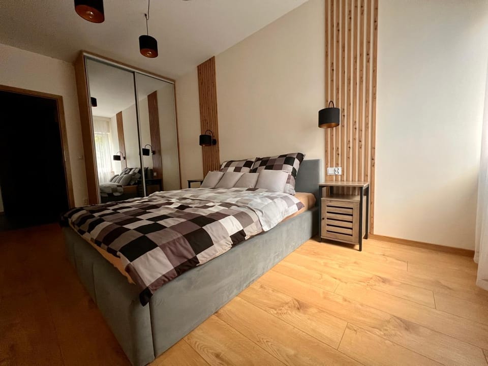 Bed, Photo of the whole room, Bedroom, wardrobe