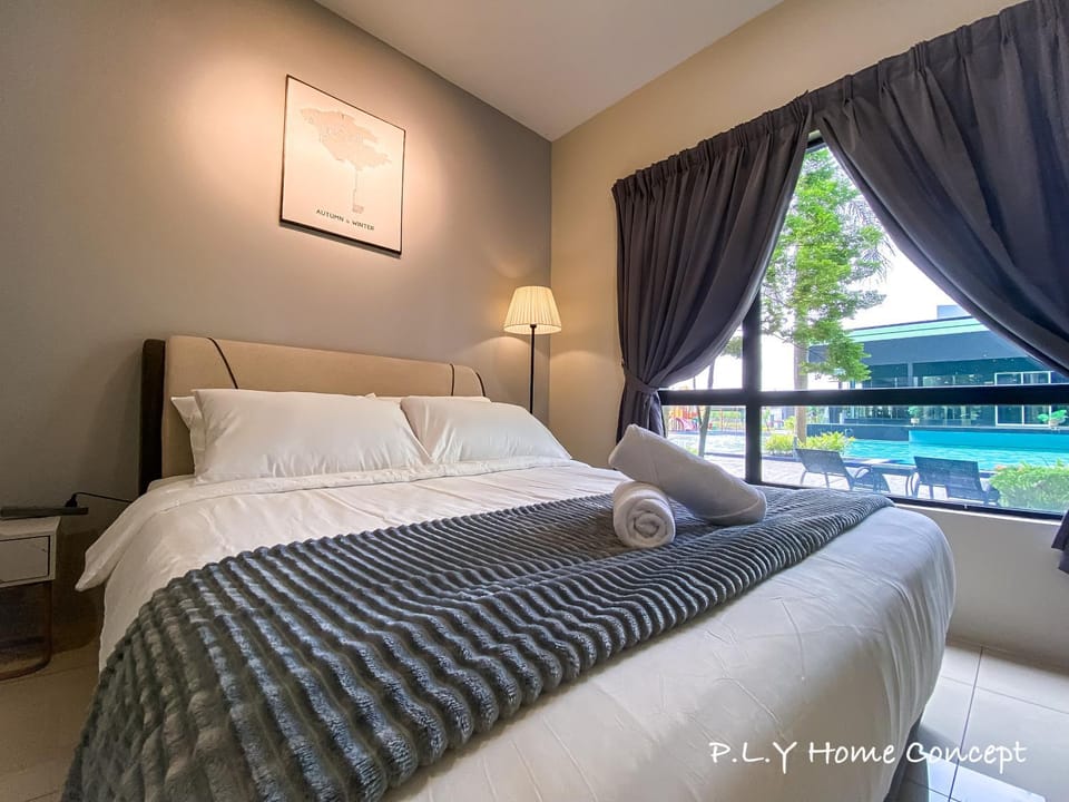 Bed, Bedroom, Pool view